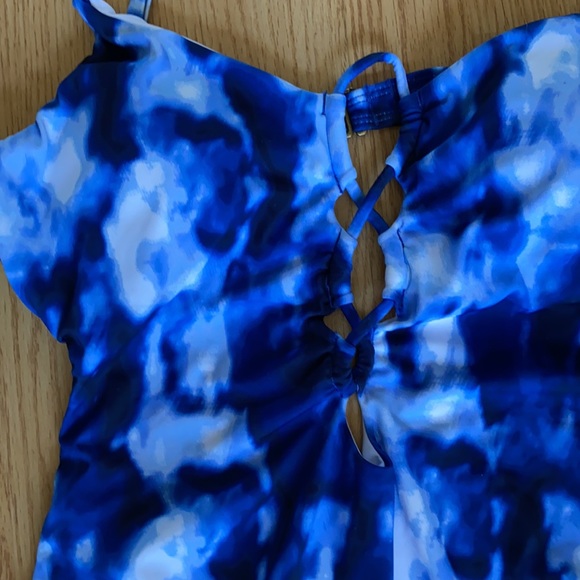 Lucky Brand NWT swimsuit - Picture 2 of 7